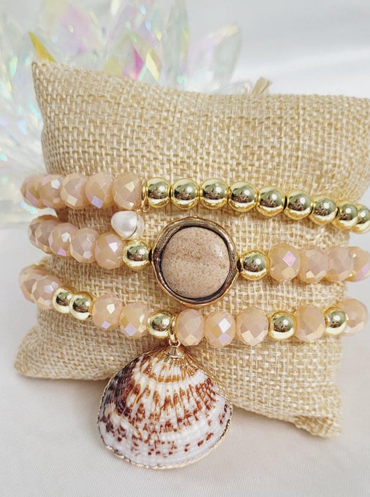 Conch and Beige Crystals Bracelet Set