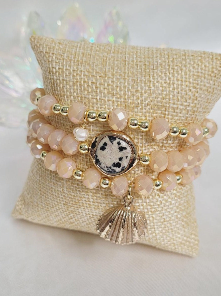 Conch and Beige Crystals Bracelets