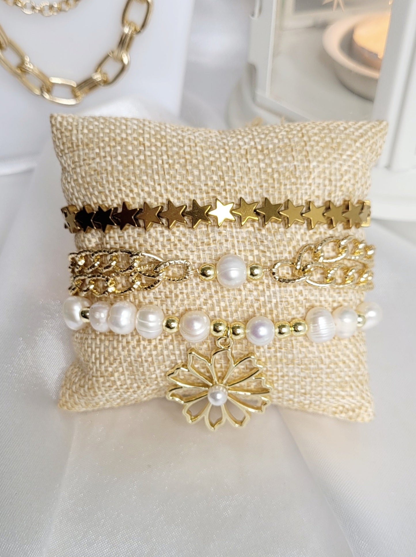 Golden Star and Pearls Set